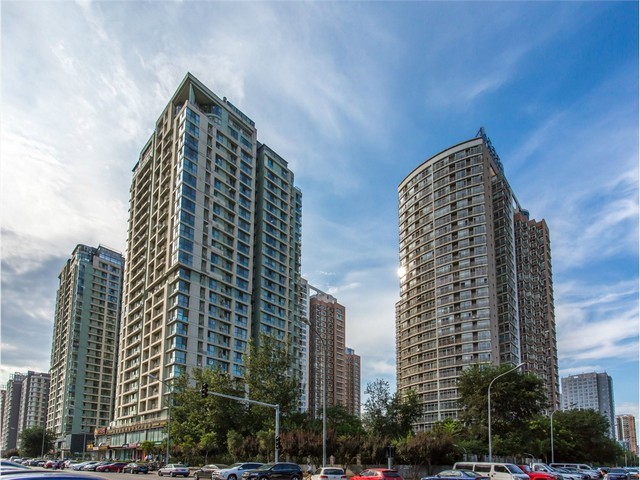 嘉兴车灯模具公司